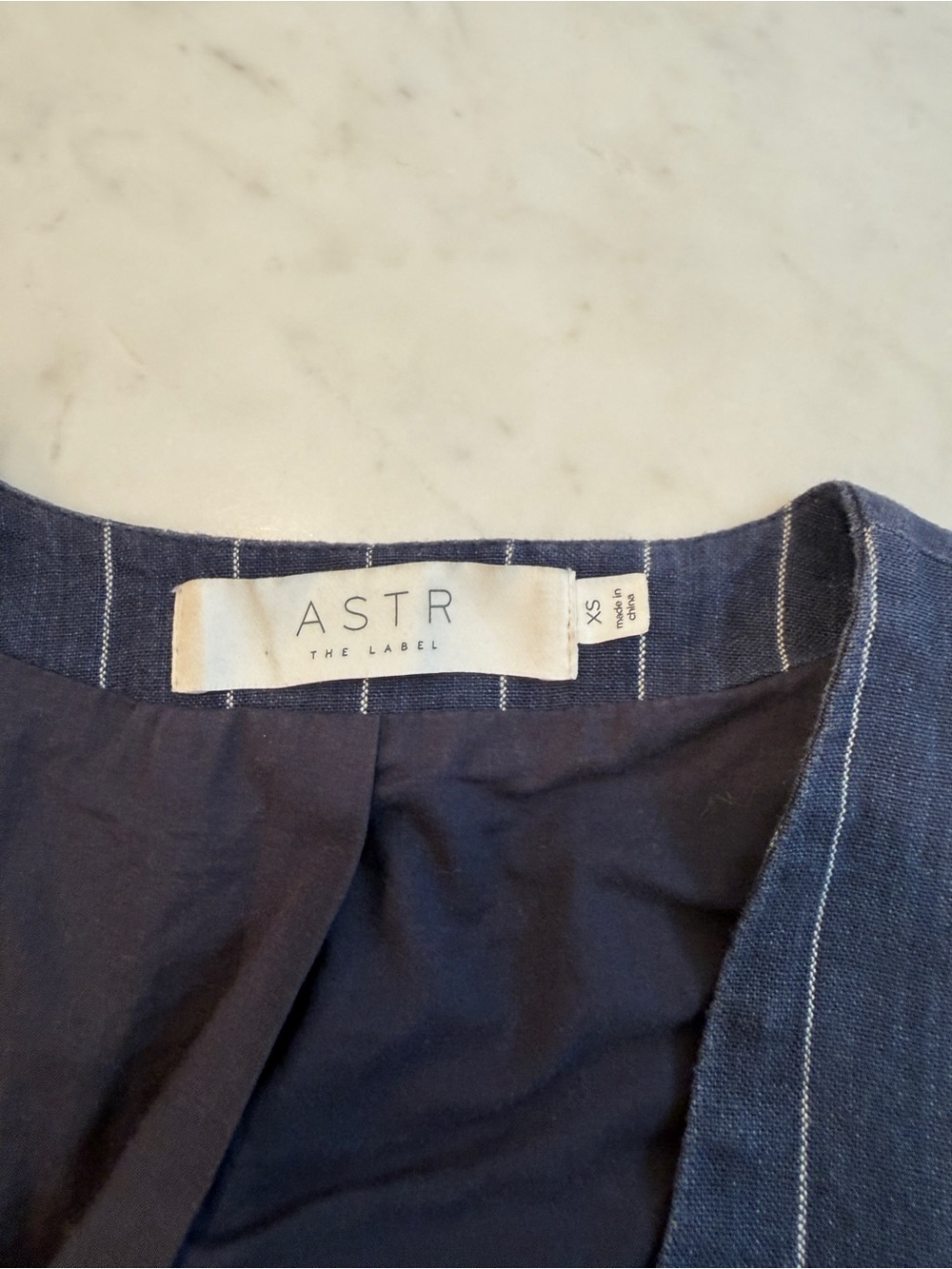 ASTR The Label Indigo Linen Pinstripe Vest Tailored Button Front Size XS - Picture 3 of 6
